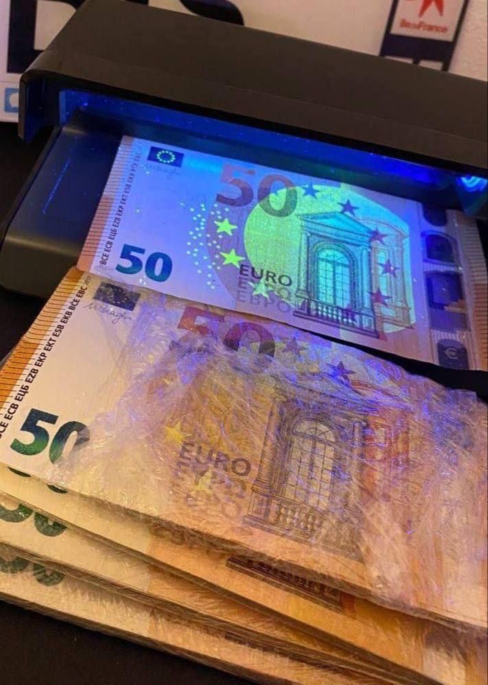 Euro Banknotes